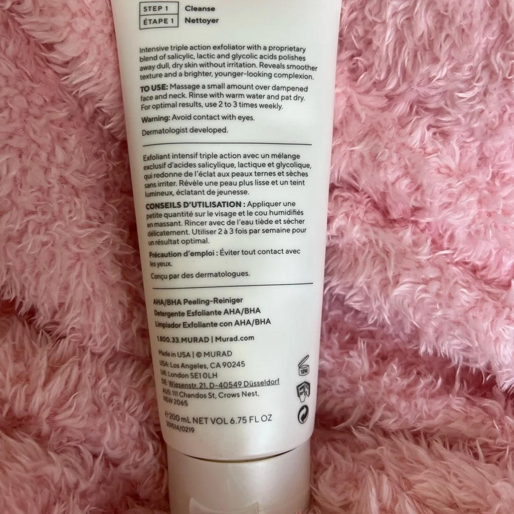 Murad Hydration AHA/BHA Exfoliating Cleanser - Picture 6 of 9